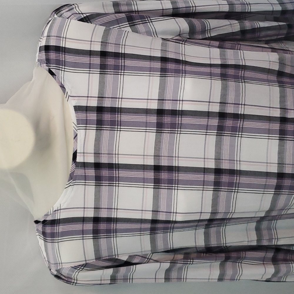 Ann Taylor LOFT Plaid Blouse Top with Keyhole Back - Picture 2 of 11